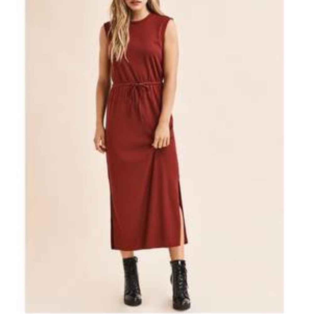 Dynamite sleeveless maxi dress